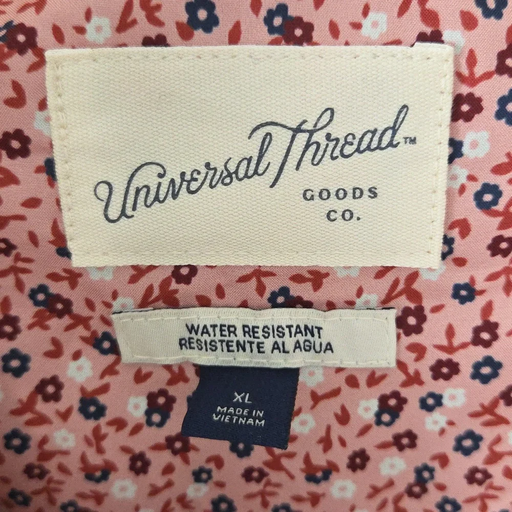 Universal Thread Multicolor Puffer Jacket - Picture 2 of 16